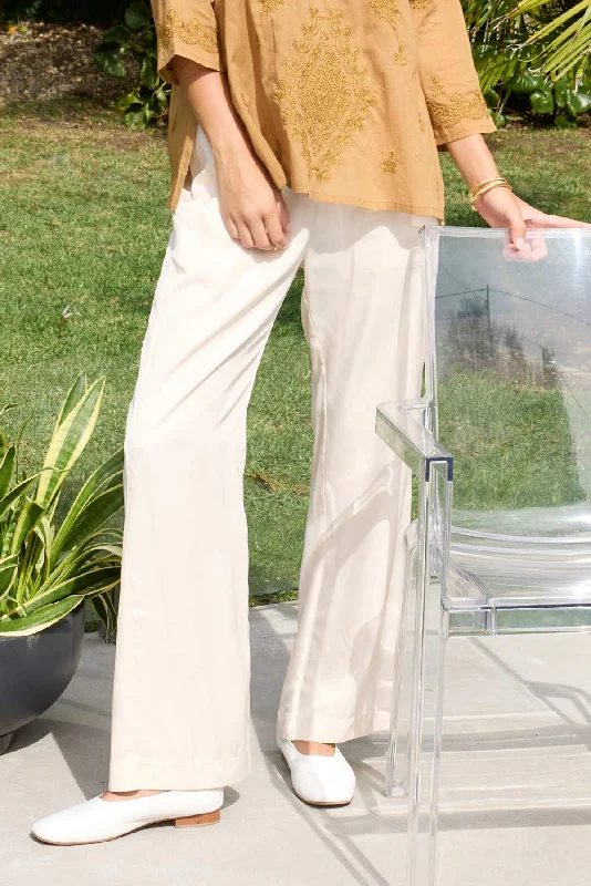 BENNETT TWILL PANT Classic Bootcut Trousers