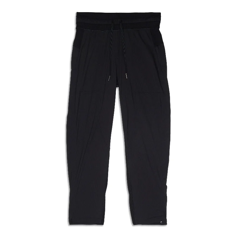 Dance Studio Mid-Rise Cropped Pant - Resale Comfy Athletic Pants