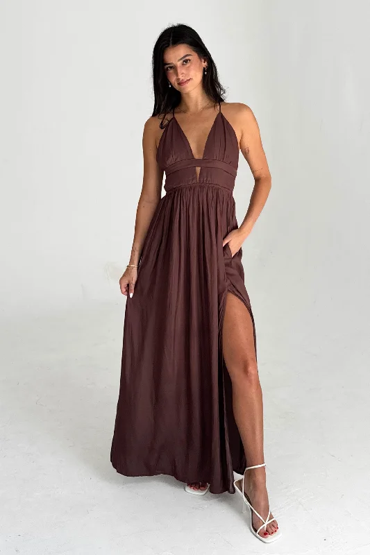 Maren Dress in Brown