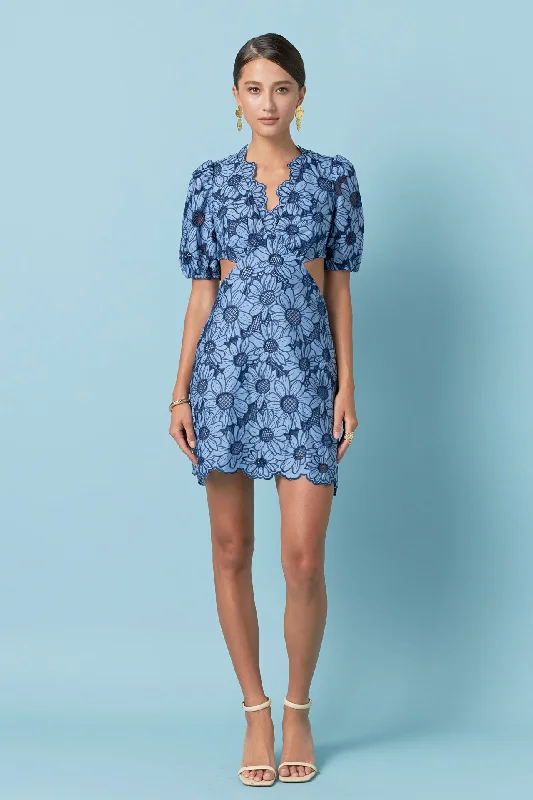 English Factory - Floral Eyelet Lace Cut Out Scalloped Mini Dress Casual V-Neck Mini Dress English Factory - Floral Eyelet Lace Cut Out Scalloped Mini Dress Casual V-Neck Mini Dress
