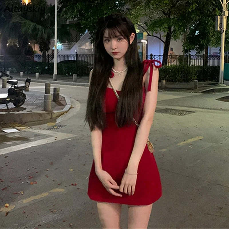 Red Mini Dresses Women Bandage Spaghetti Strap Summer Fashion Vintage Ins Streetwear All-match Sexy A-line Design Casual Vestido Casual V-Neck Mini Dress Red Mini Dresses Women Bandage Spaghetti Strap Summer Fashion Vintage Ins Streetwear All-match Sexy A-line Design Casual Vestido Casual V-Neck Mini Dress