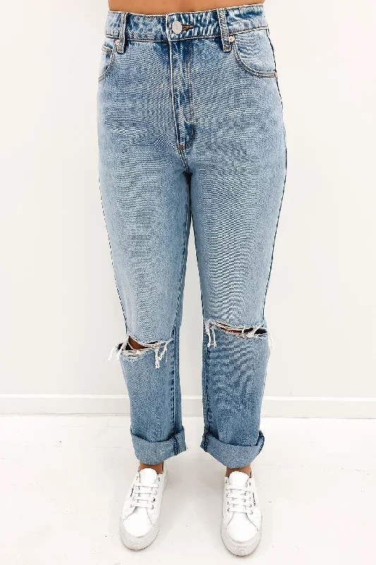 A 94 High Straight Jean Suzie Rip Elegant Bootcut Fit Jeans