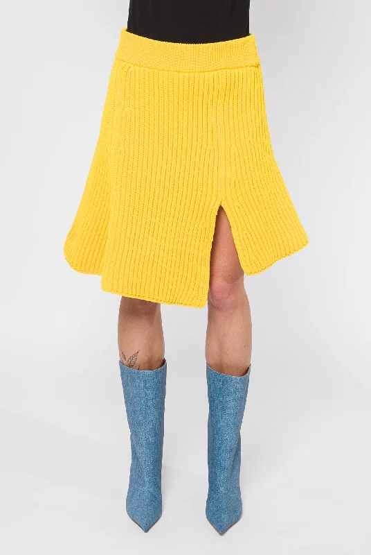 Sacai Knit Skirt in Yellow flowy skirt hem