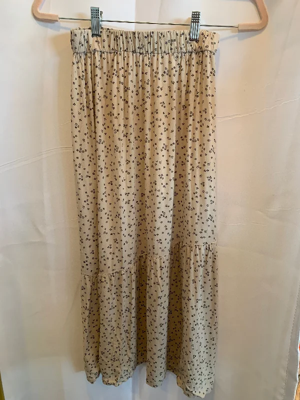 H&M Skirt No Size Tag Fits Xs midi skirt versatile